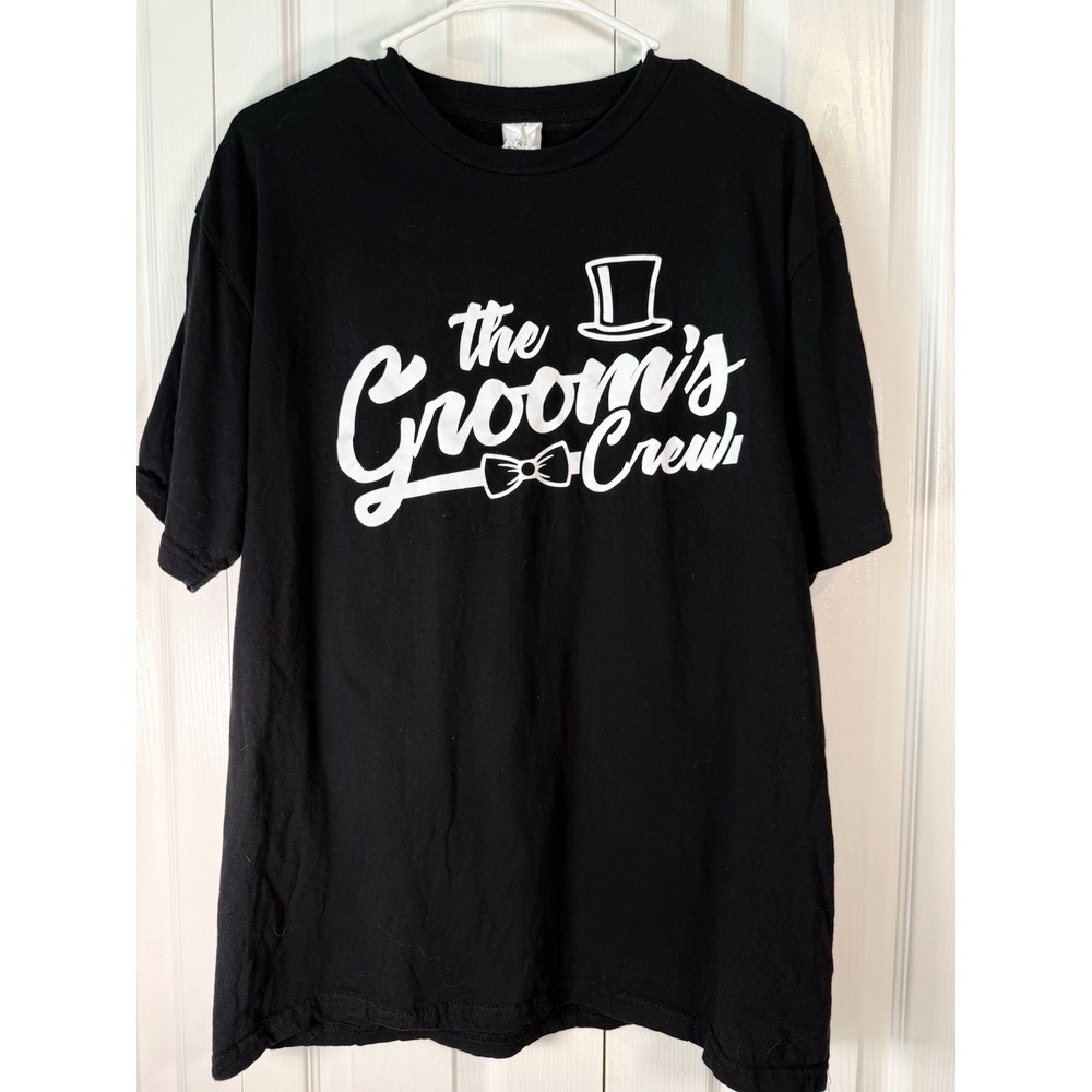 The Groom's Crew T-Shirt Black Wedding Bachelor Party Graphic Tee Men's Size L